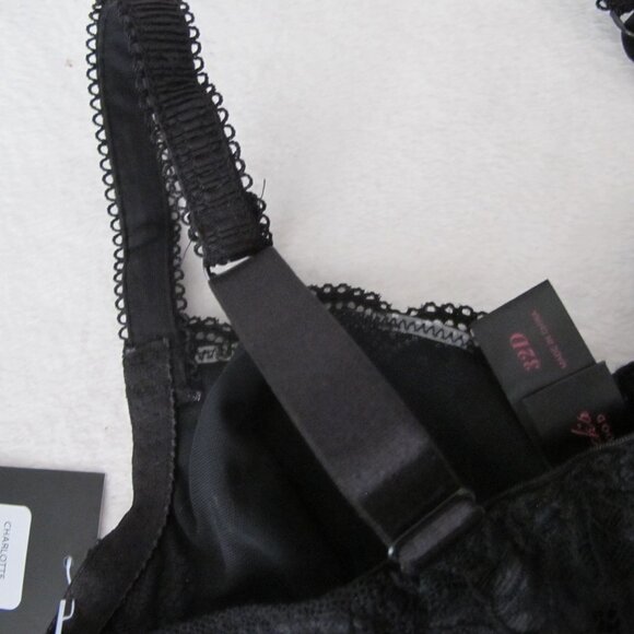 NWT - Frederick's of Hollywood Charlotte Bra - 32D - Picture 12 of 13